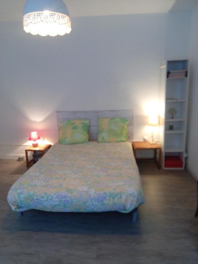 Vieux-Cognac, Chambre Avec Sa Salle De Bain Privative Zewnętrze zdjęcie